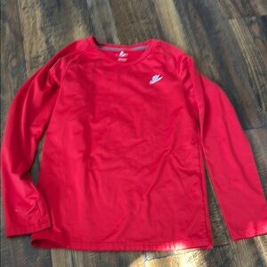 Thermal Red Long Sleeve Athletic Shirt kids size L